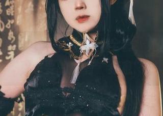 Hatori Sama，作为护士全套，她的图包里有我想要的所有“疗愈”。